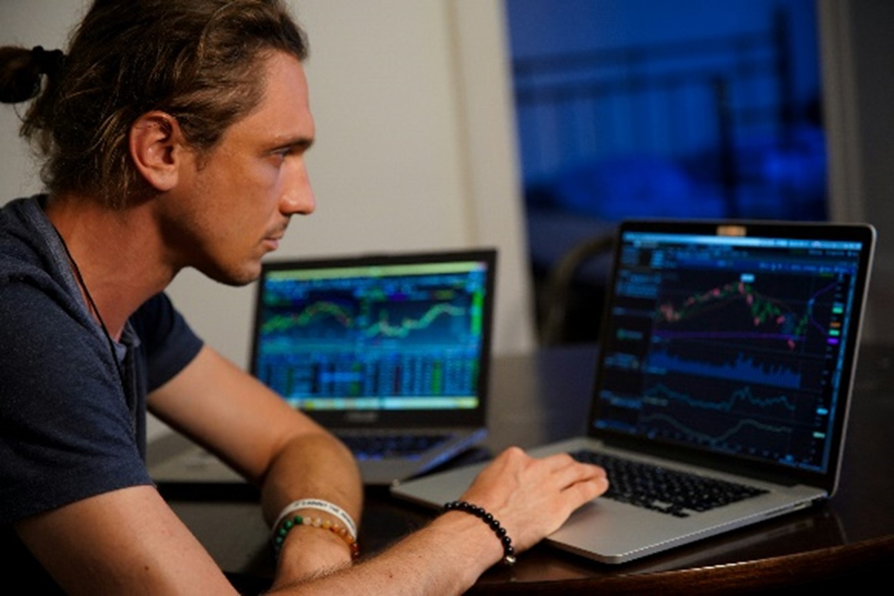 Choose the right strategy with the highest chance of success