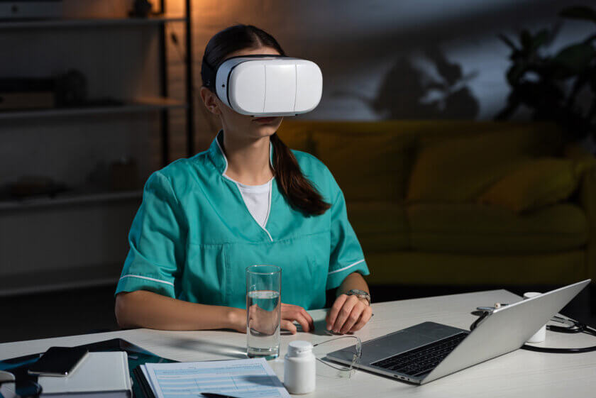 Smart healthcare and impact on physician journey